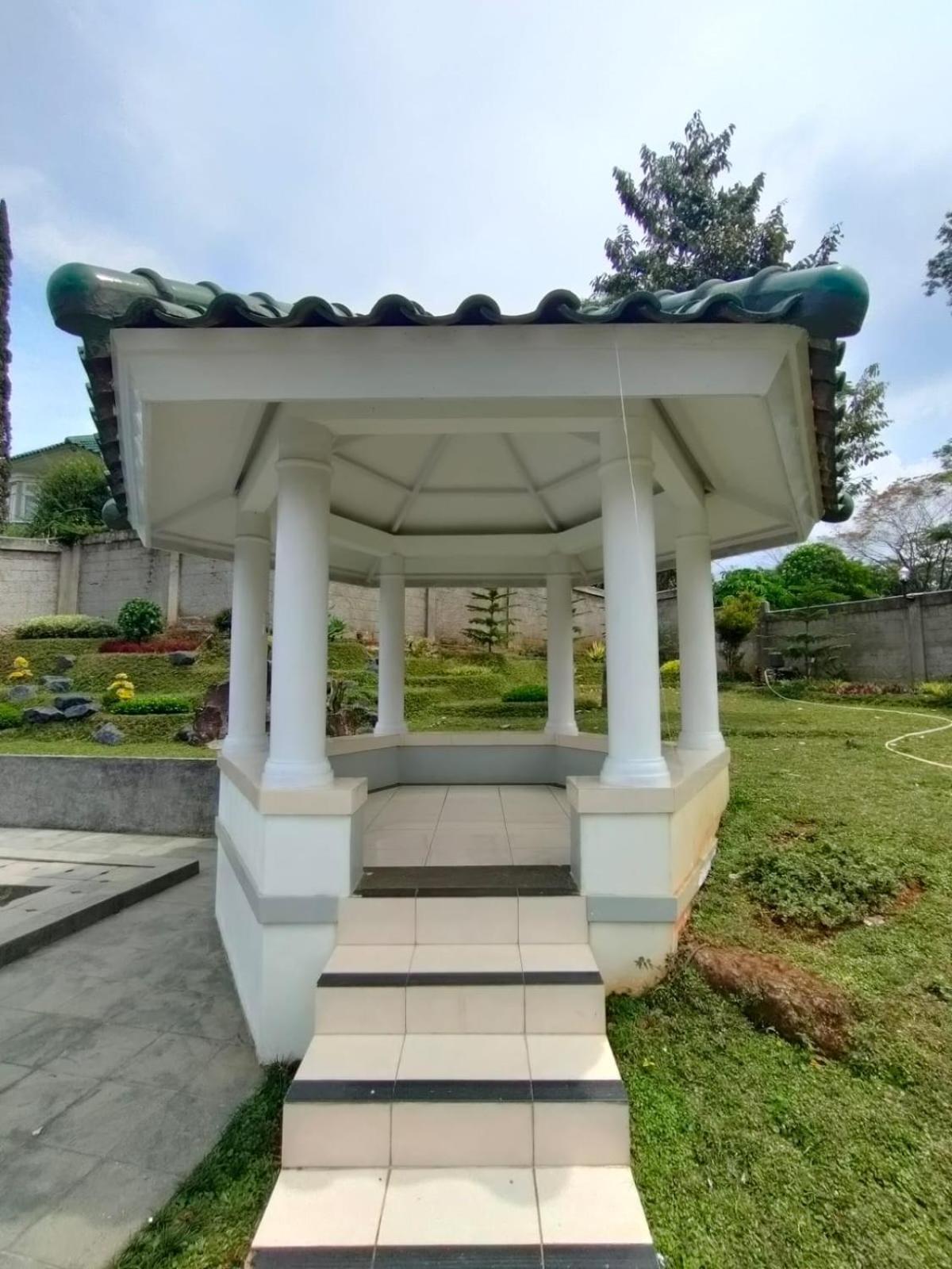 Villa Puncak Resort Gunung Agung Cikundul Exterior foto