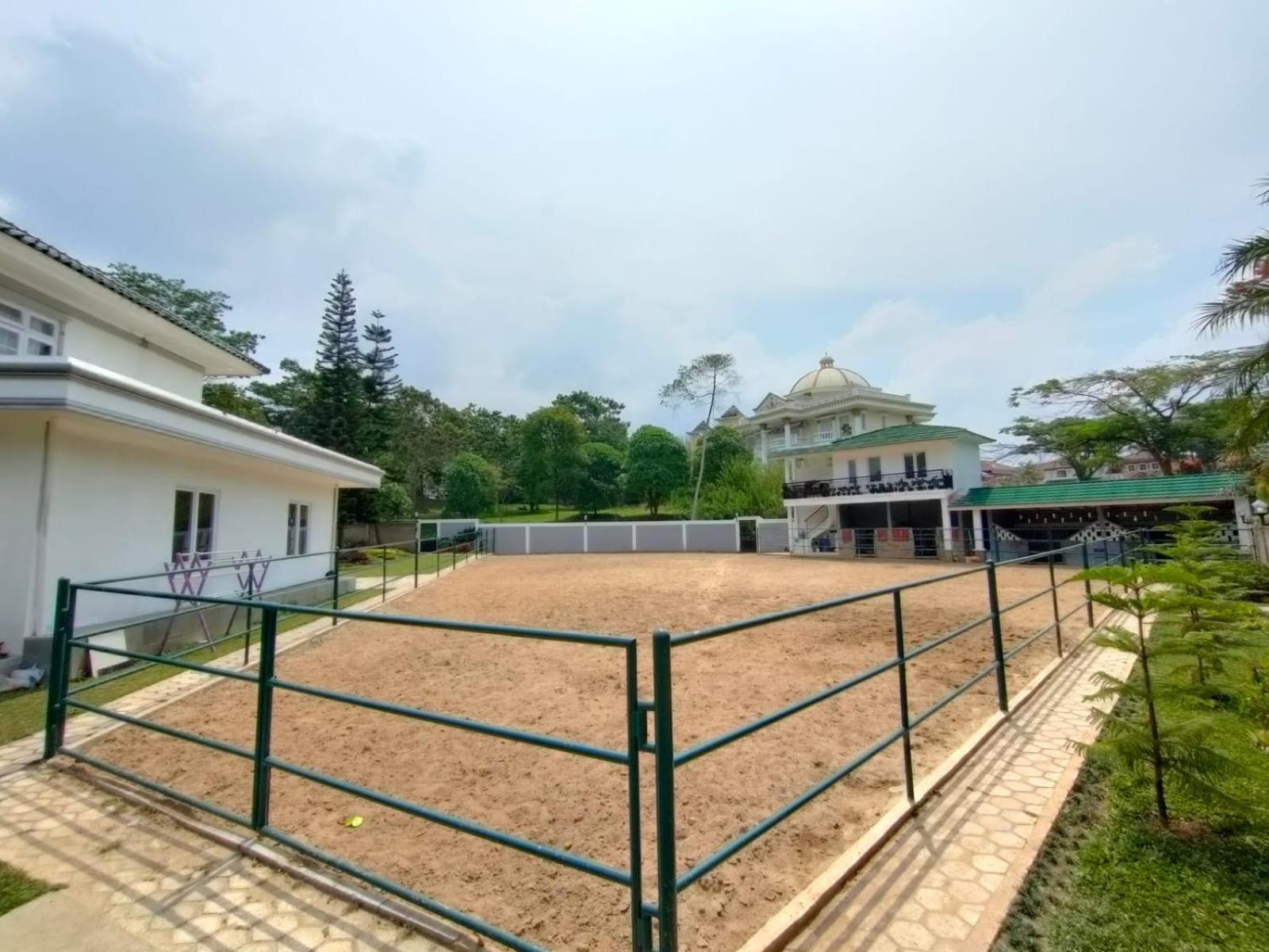 Villa Puncak Resort Gunung Agung Cikundul Exterior foto